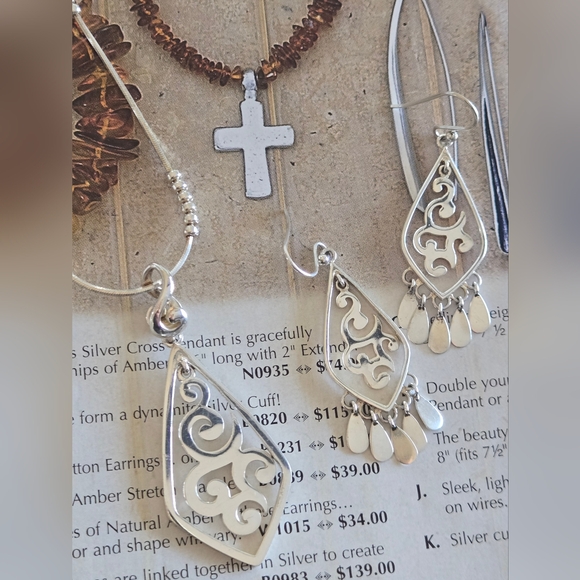 Silpada Jewelry - Silpada Earring And Pendant Set